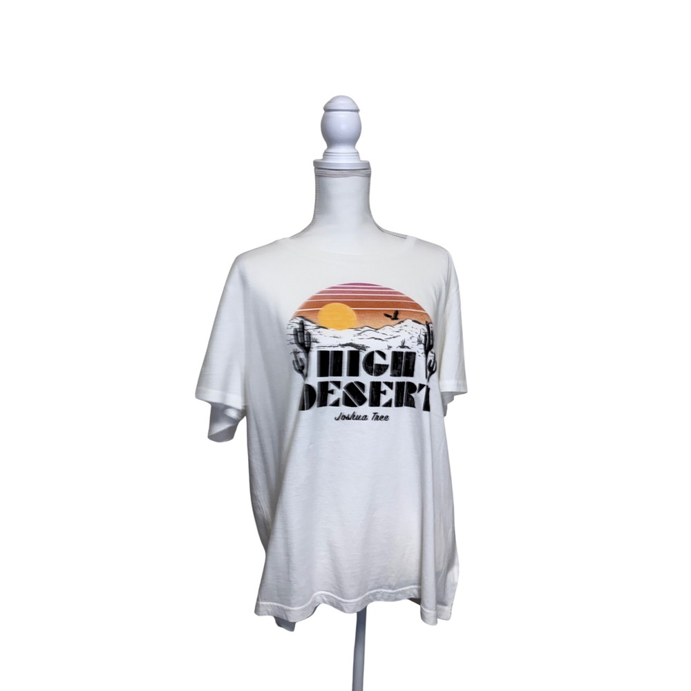 Lucky Brand Women's White Tee With Graphic Size Extra Extra Large